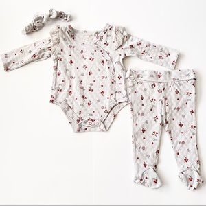 Jessica Simpson Gray Ditsy 3 Piece Set